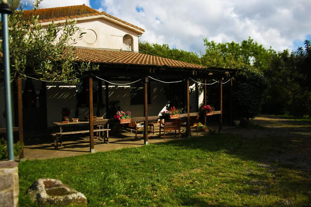 Agriturismo Satanca Arbus Exterior foto